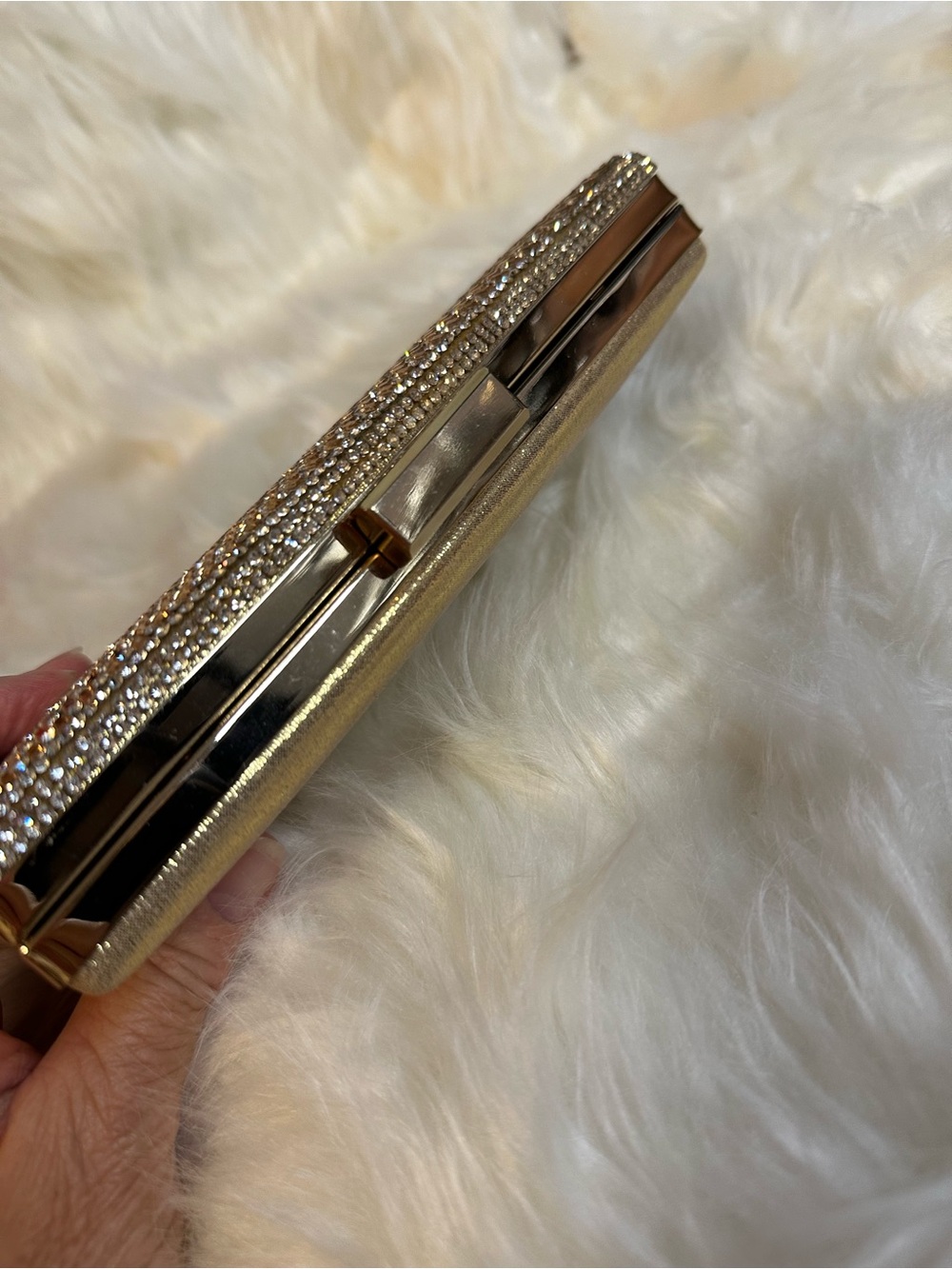 Elegant Gold Crystal Clutch with Chain Straps - Picture 14 of 14